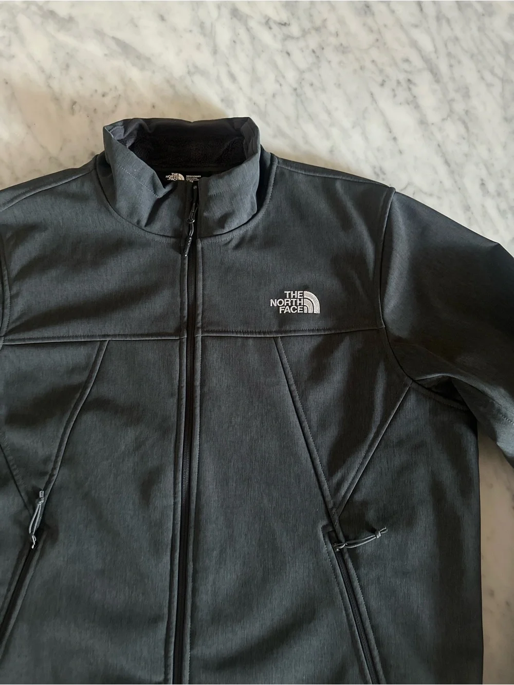 The North Face Men’s Full-Zip Softshell Fleece-Lined Jacket